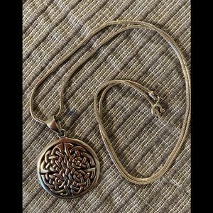 Sterling silver chain and Celtic knot set